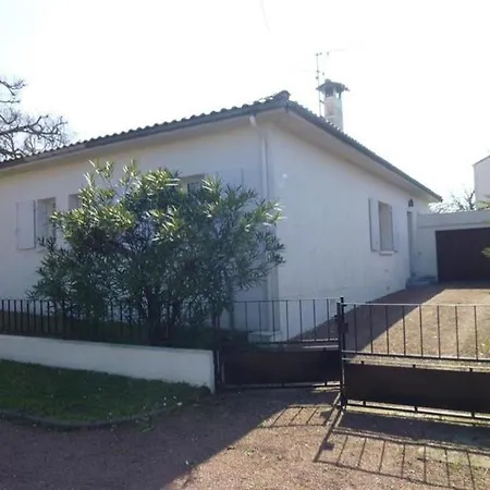 35 * Royan
