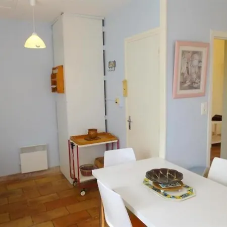 35 Royan